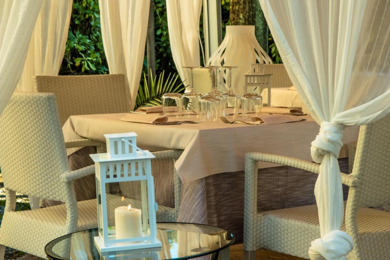 Hotel Giulia Марина-ди-Масса Экстерьер фото