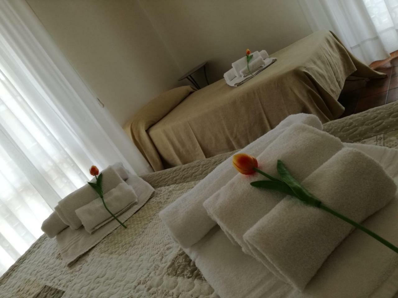 Hotel Giulia Марина-ди-Масса Экстерьер фото